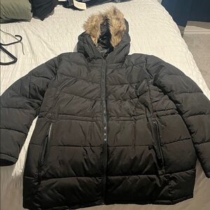 GAP Black Puffer Jacket with Faux Fur Trim